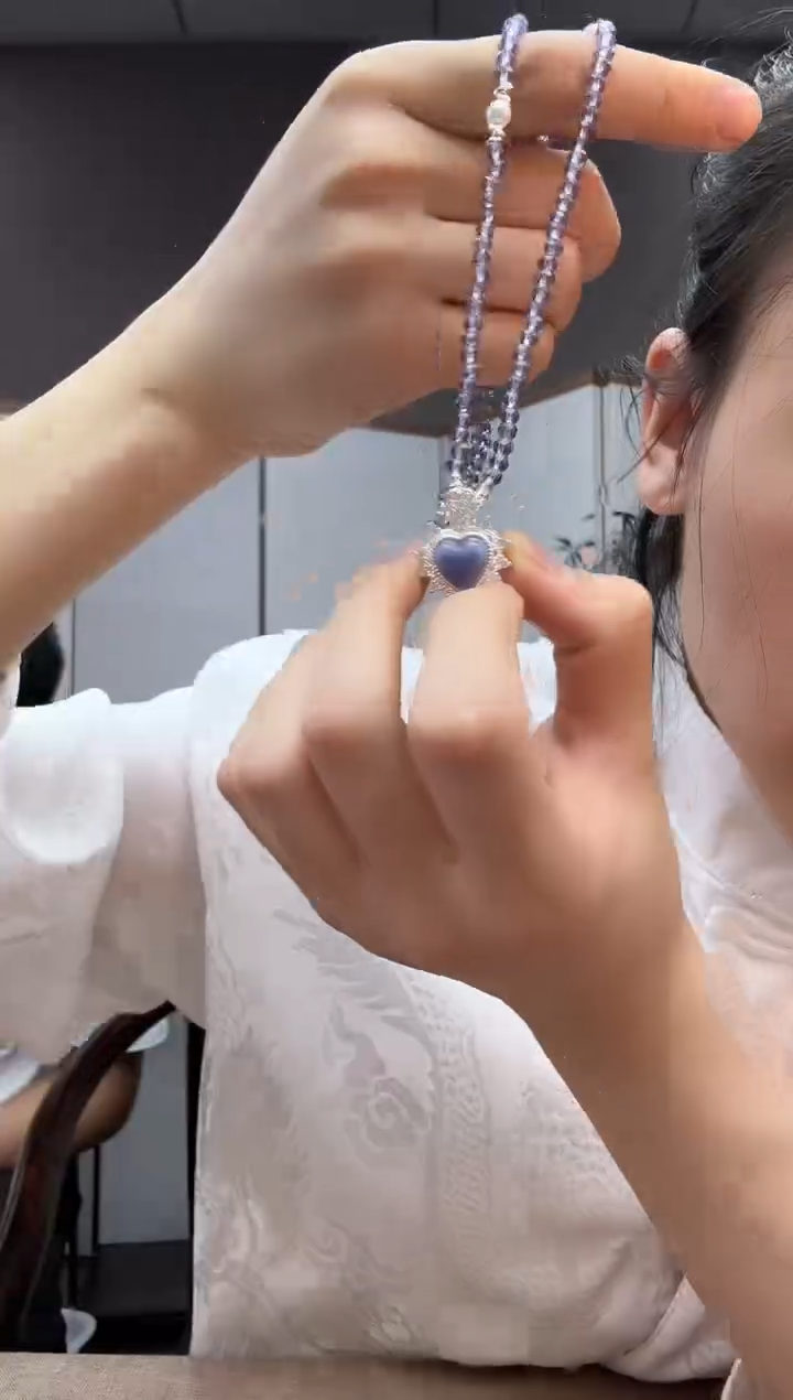 吊坠莹莹专属爱心吊坠唐卡