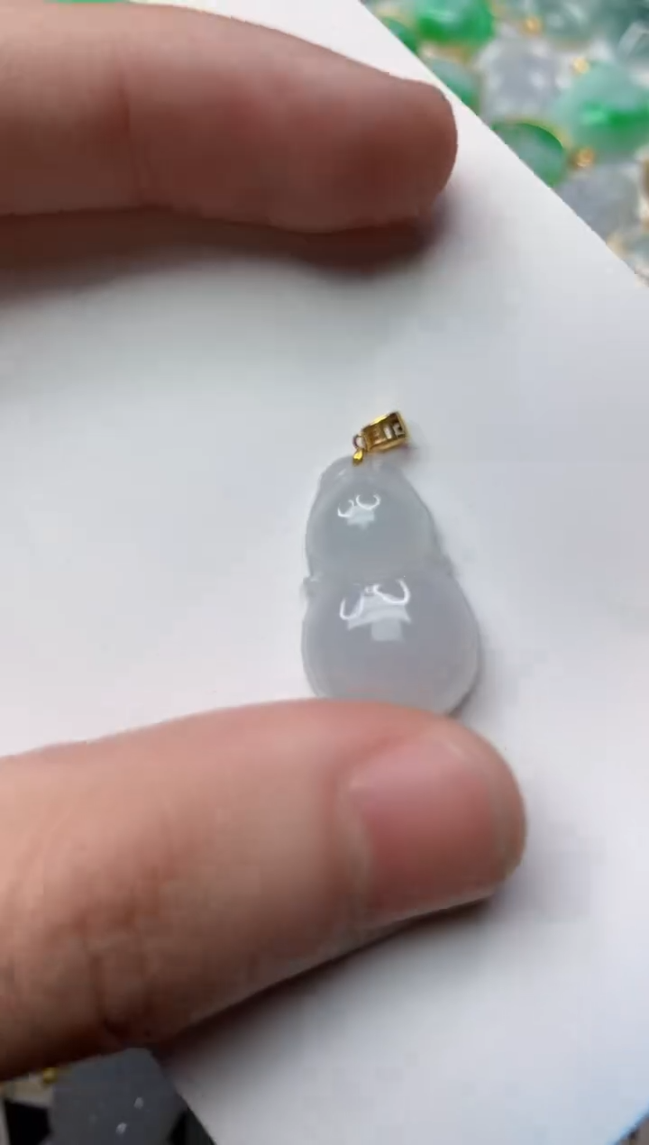 【闪购商品】翡翠颈饰18K金镶嵌23.........