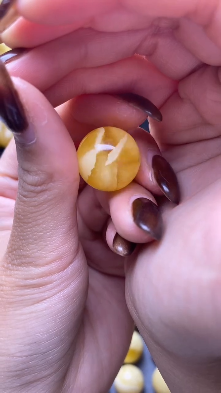 【闪购商品】琥珀裸石未镶嵌蜜蜡.3