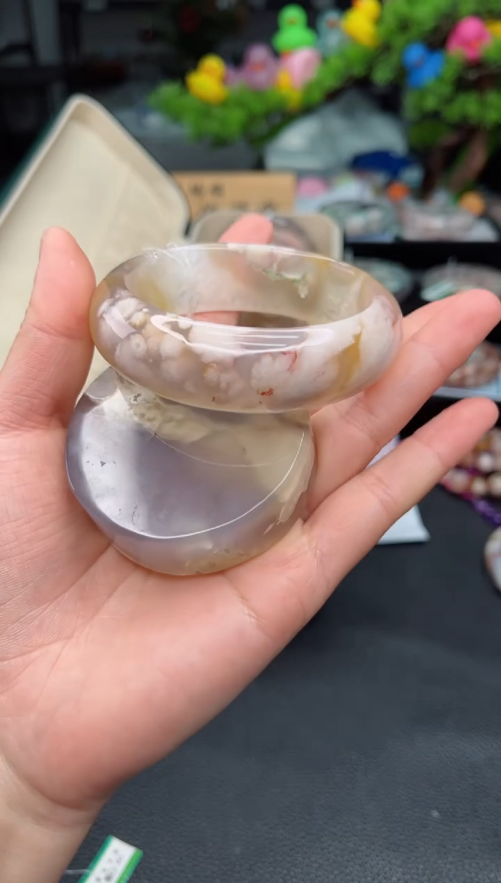 石英质玉未镶嵌手镯59圈口（赠品镯心）3547534