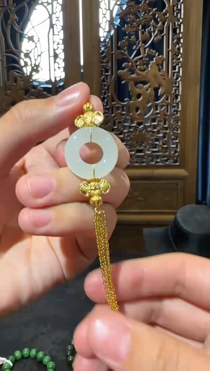 【闪购商品】和田玉吊坠未镶嵌1