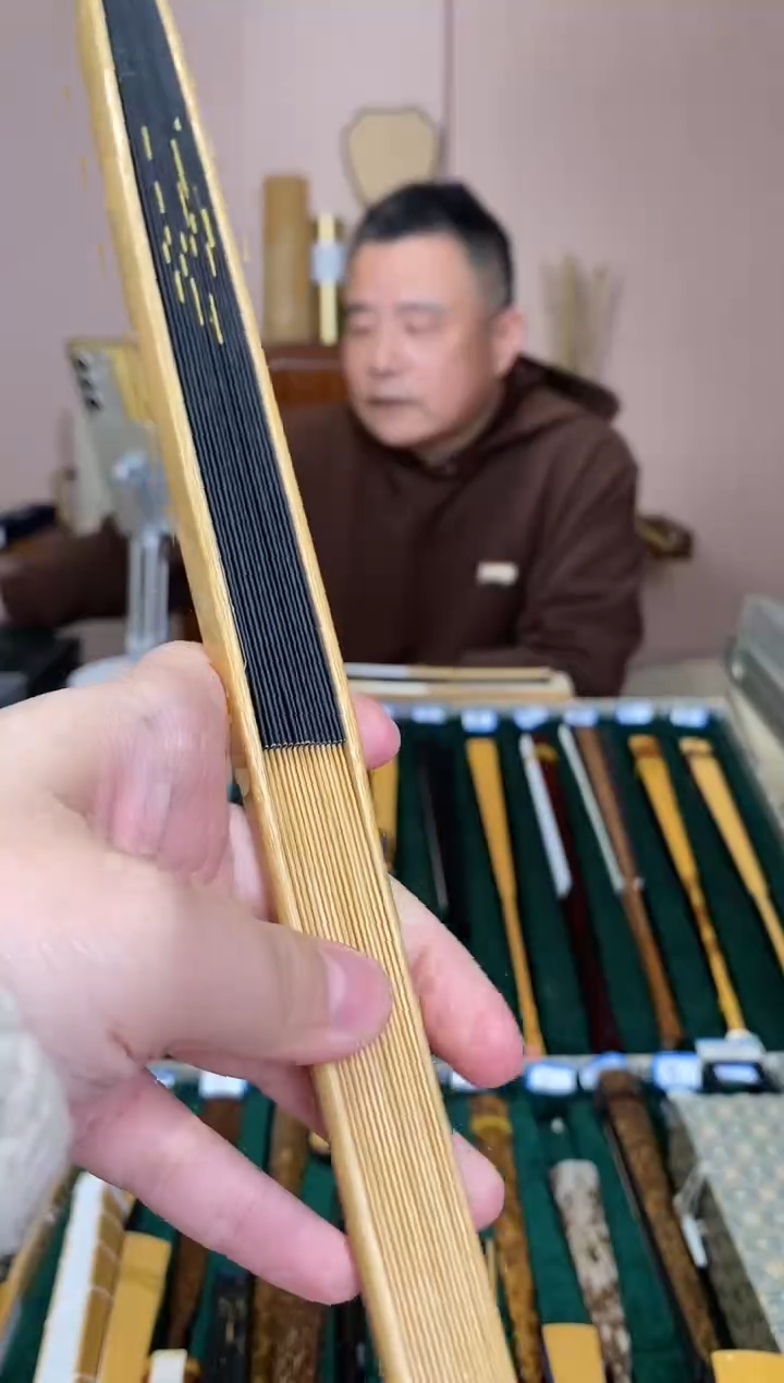 【闪购商品】扇子95寸玉竹折扇权方头型