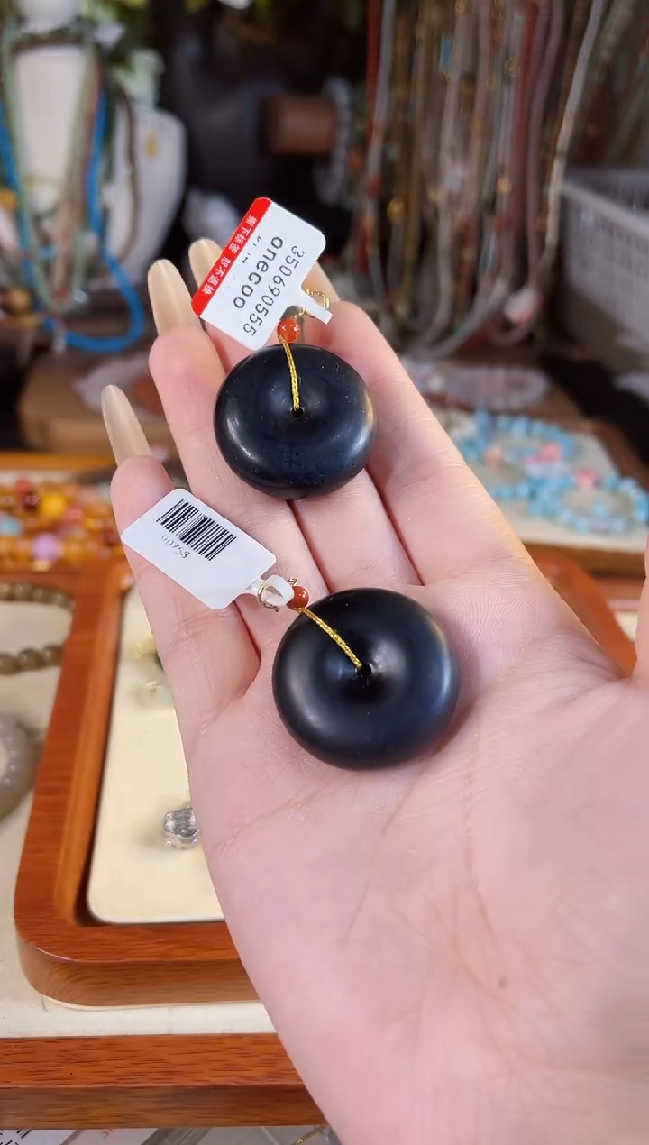 【闪购商品】和田玉吊坠(不含链)银S925镶嵌多样性发货其一