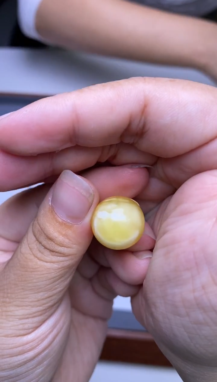 裸石琥珀未镶嵌大小姐珠宝严选106