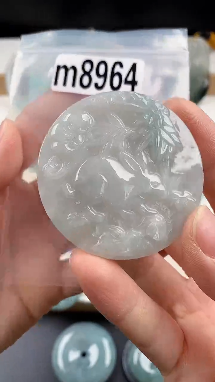 颈饰未镶嵌翡翠天然翡翠吊坠挂件