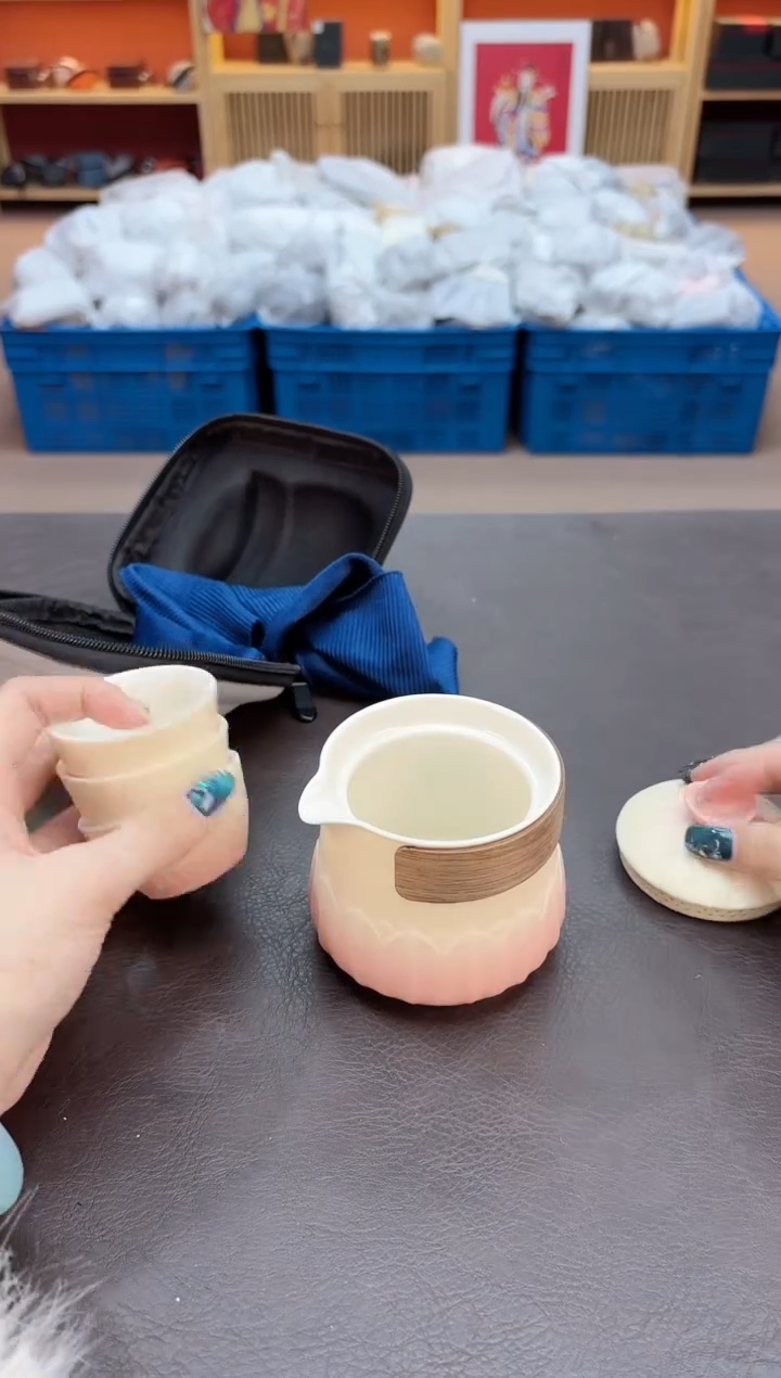 【闪购商品】摆件瓷SC1111111111