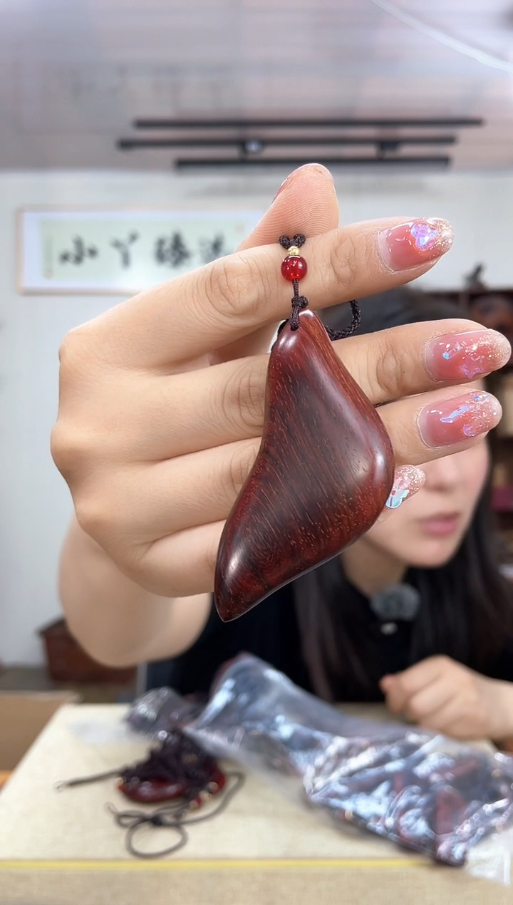 乌木类端景台789小叶紫檀把件木木不挑款