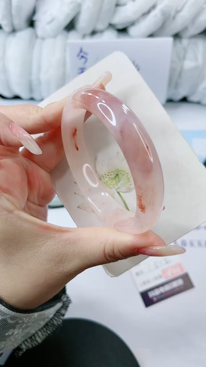 【闪购商品】石英质玉手镯未镶嵌多样性发货C512