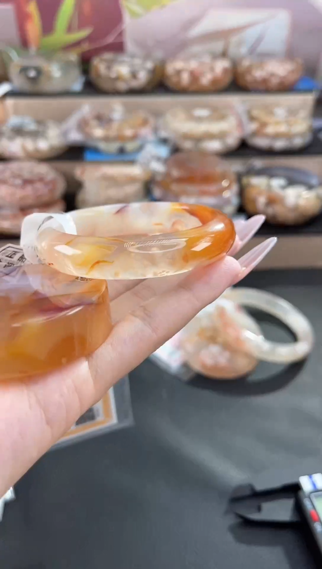 未镶嵌手镯石英质玉53