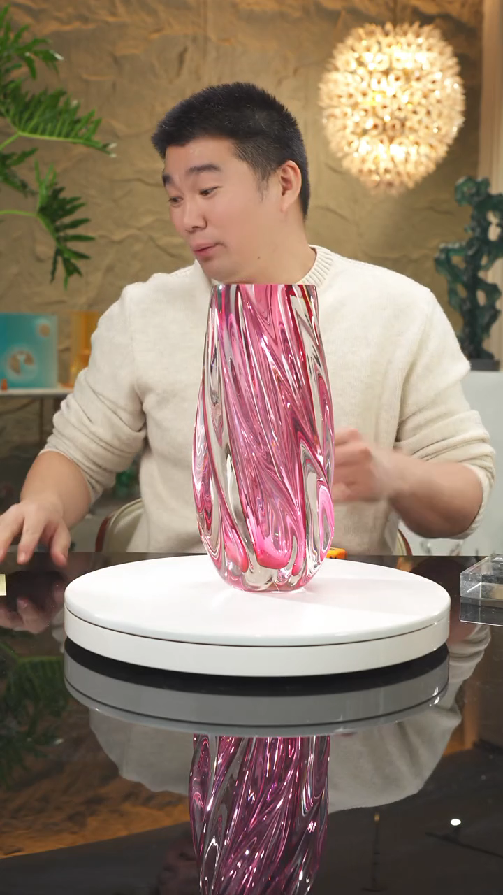 【闪购商品】摆件福利金红花瓶