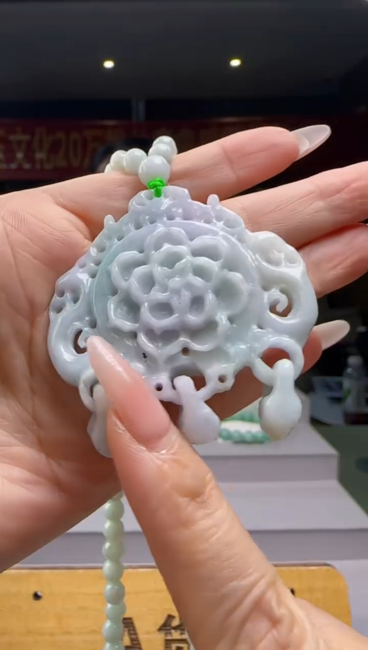 翡翠未镶嵌颈饰YJ@@WS1WX35804