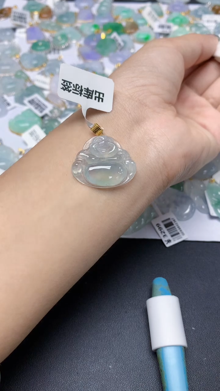 翡翠18K金镶嵌颈饰天然a货翡翠