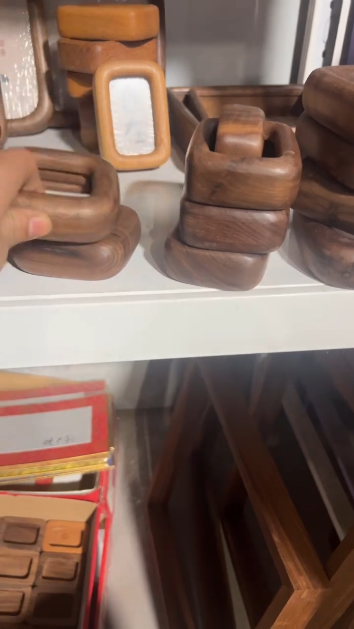 实木竖款多*。买家专拍