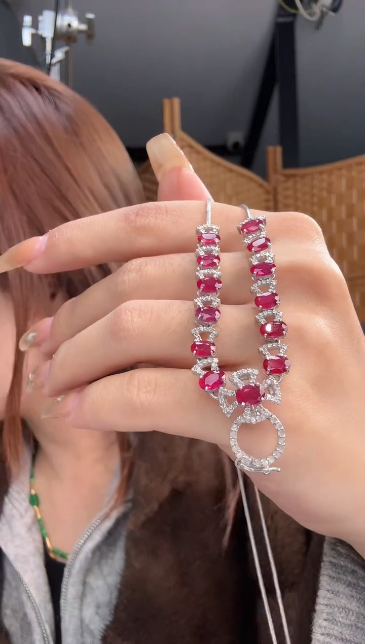 【闪购商品】红宝石颈饰银S925镶嵌挂件