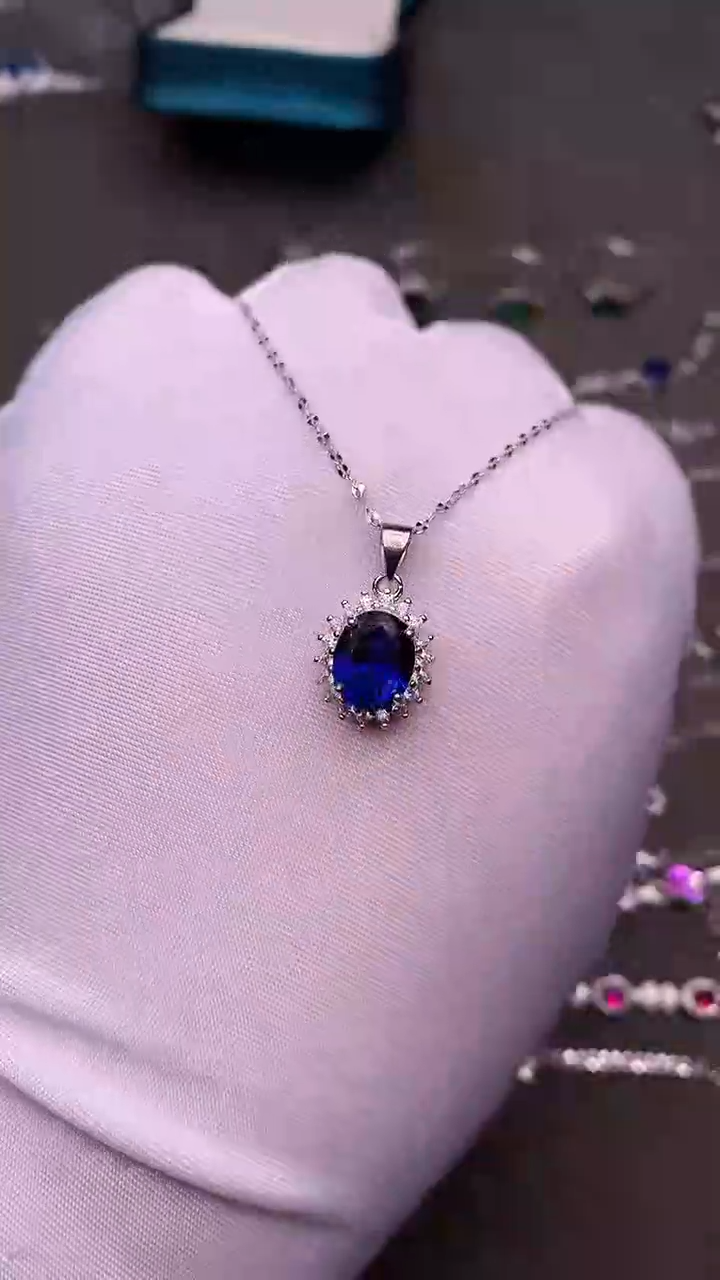 【闪购商品】蓝宝石颈饰银S925镶嵌.....