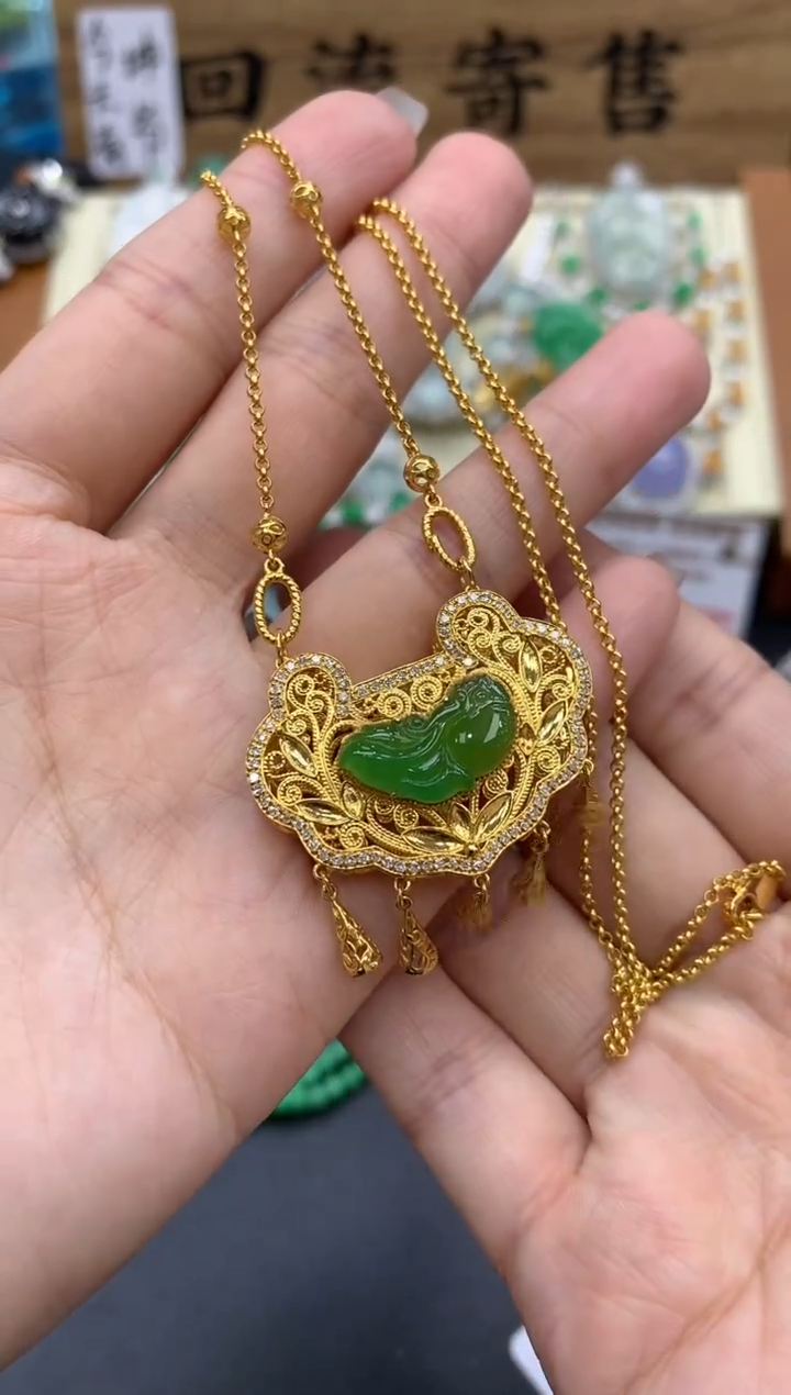【闪购商品】翡翠颈饰18K金镶嵌489-中国好珍宝