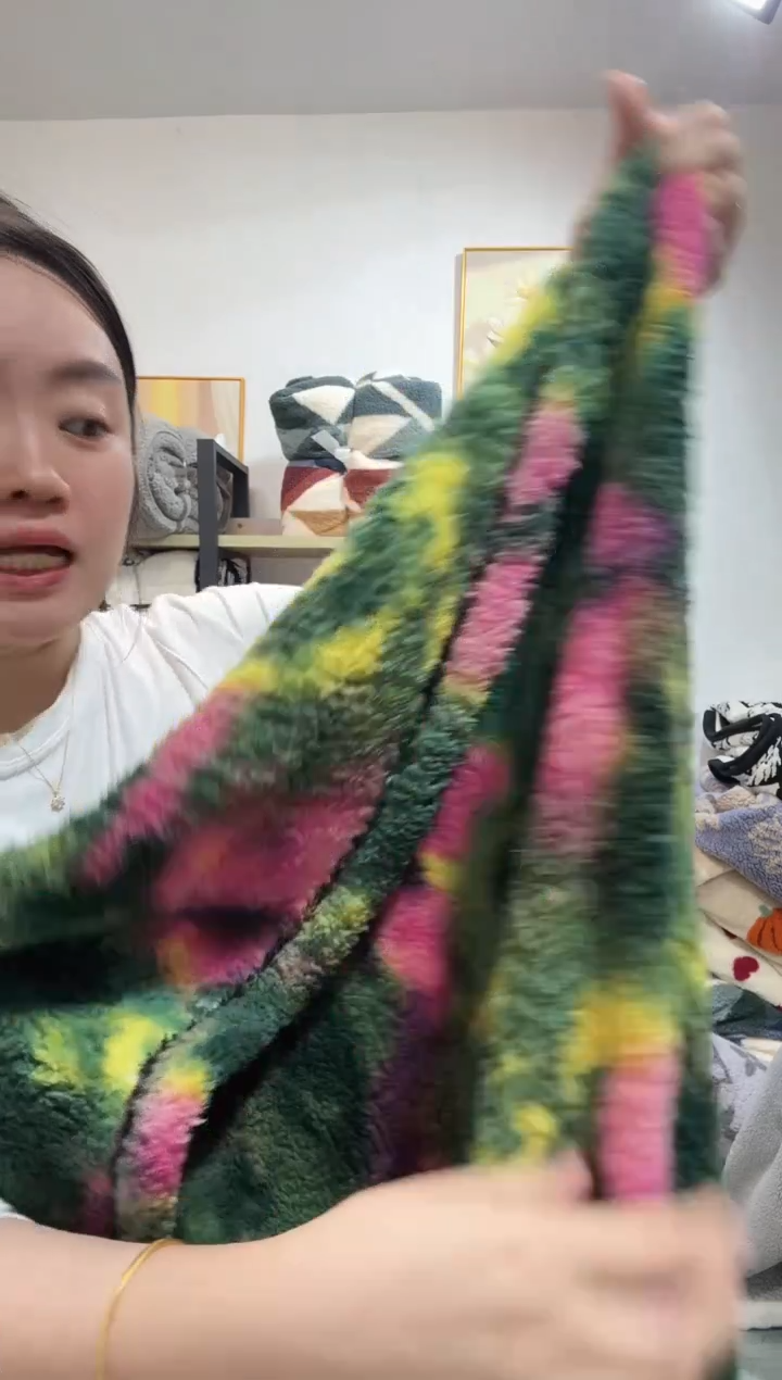 聚酯纤维150*200迷彩舒棉绒