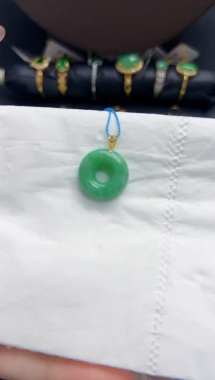 【闪购商品】翡翠颈饰18K金镶嵌Y缅料A货/多样性发货/一件