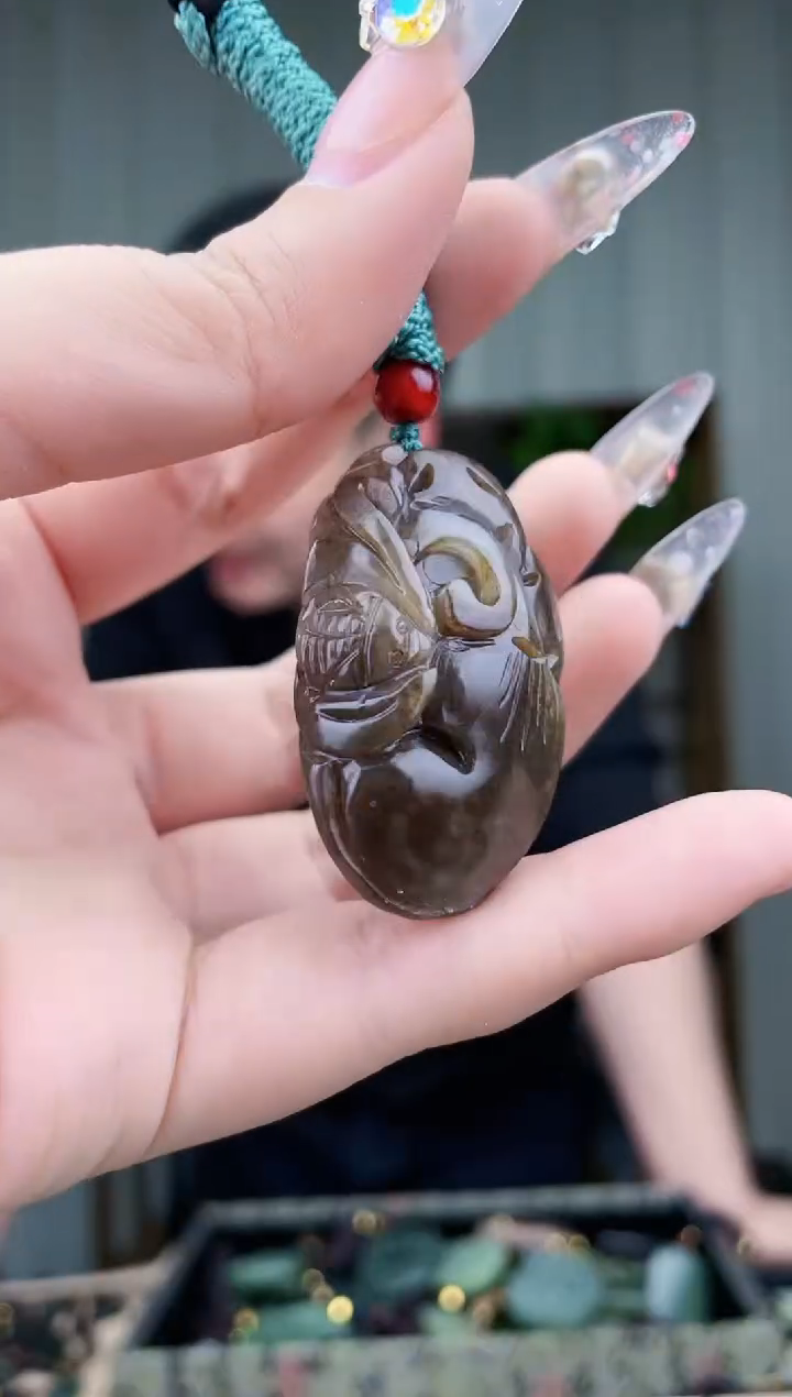 【闪购商品】和田玉挂件未镶嵌拍一发一，多样性发货！