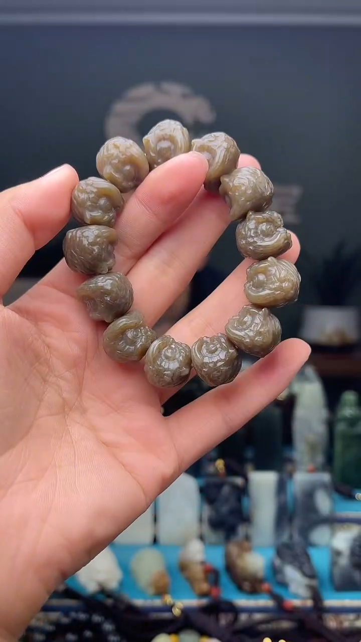 未镶嵌和田玉挂件1