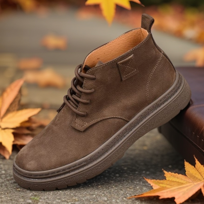中帮保暖雪地靴圆头马丁靴粒面皮加厚百搭防滑韩版真皮潮流时尚