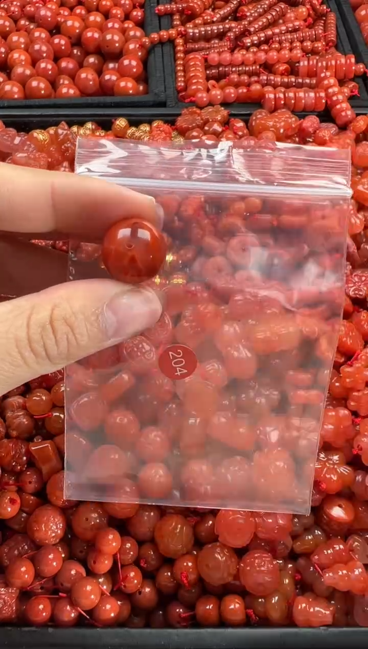 【闪购商品】南红玛瑙颈饰未镶嵌1