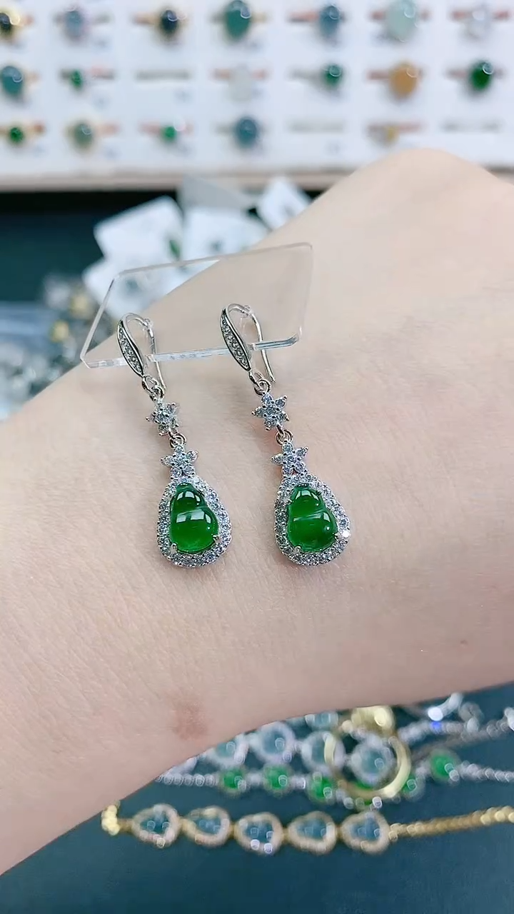 银S925镶嵌翡翠耳饰天然翡翠