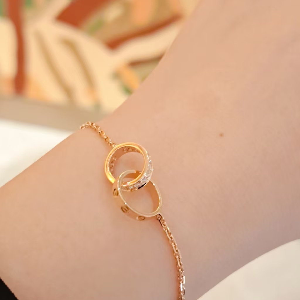 LOVE环环相扣手链 025