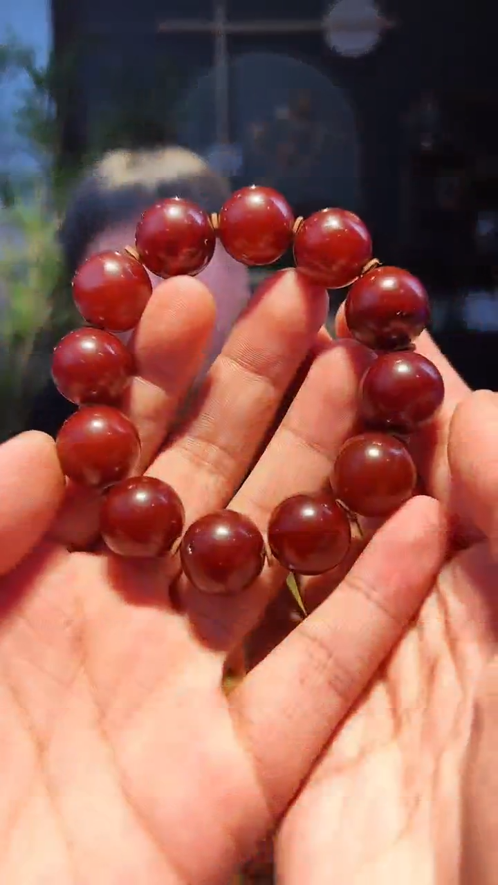 【闪购商品】蜜蜡手串未镶嵌17+紫红