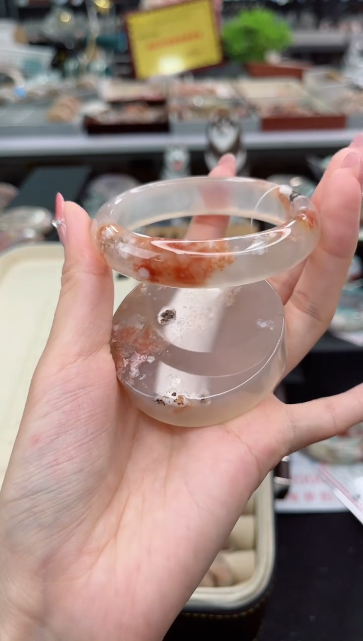 【闪购商品】石英质玉手镯未镶嵌57圈口（赠品镯心）6330072