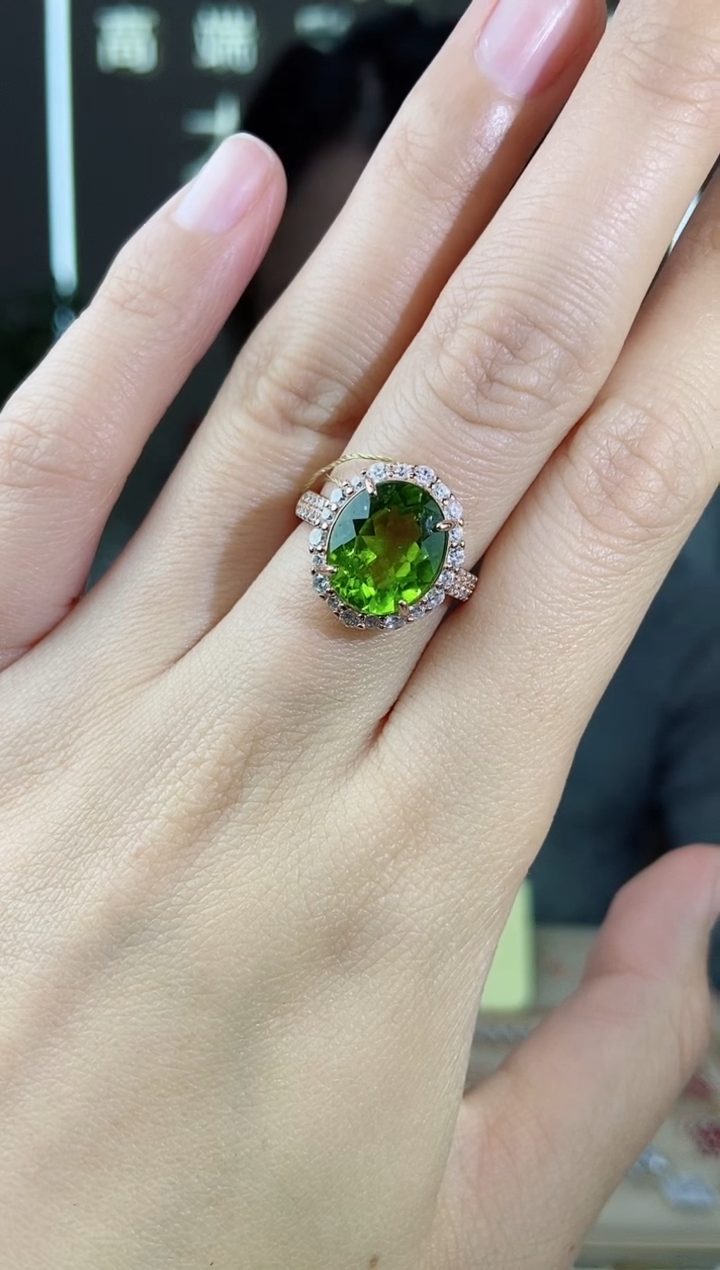 【闪购商品】橄榄石手饰银S925镶嵌手饰