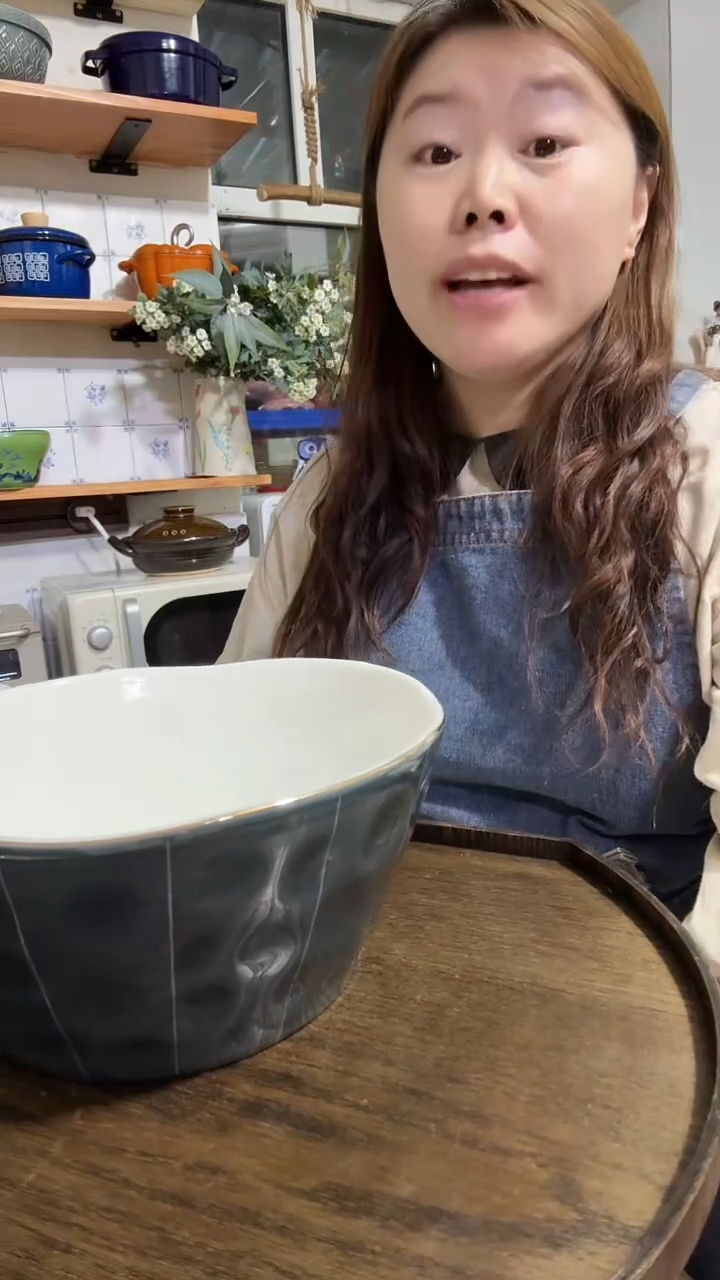 陶瓷摩登8寸深灰色大汤碗描金款微暇