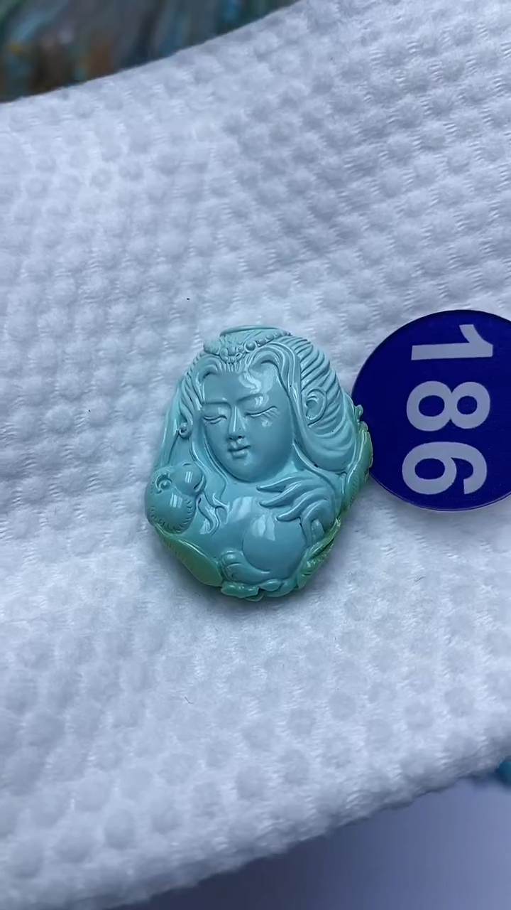 【闪购商品】绿松石雕刻件未镶嵌186