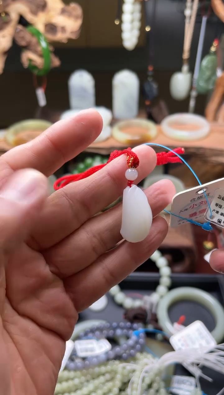 【闪购商品】和田玉吊坠未镶嵌新疆米达 竹节9002810