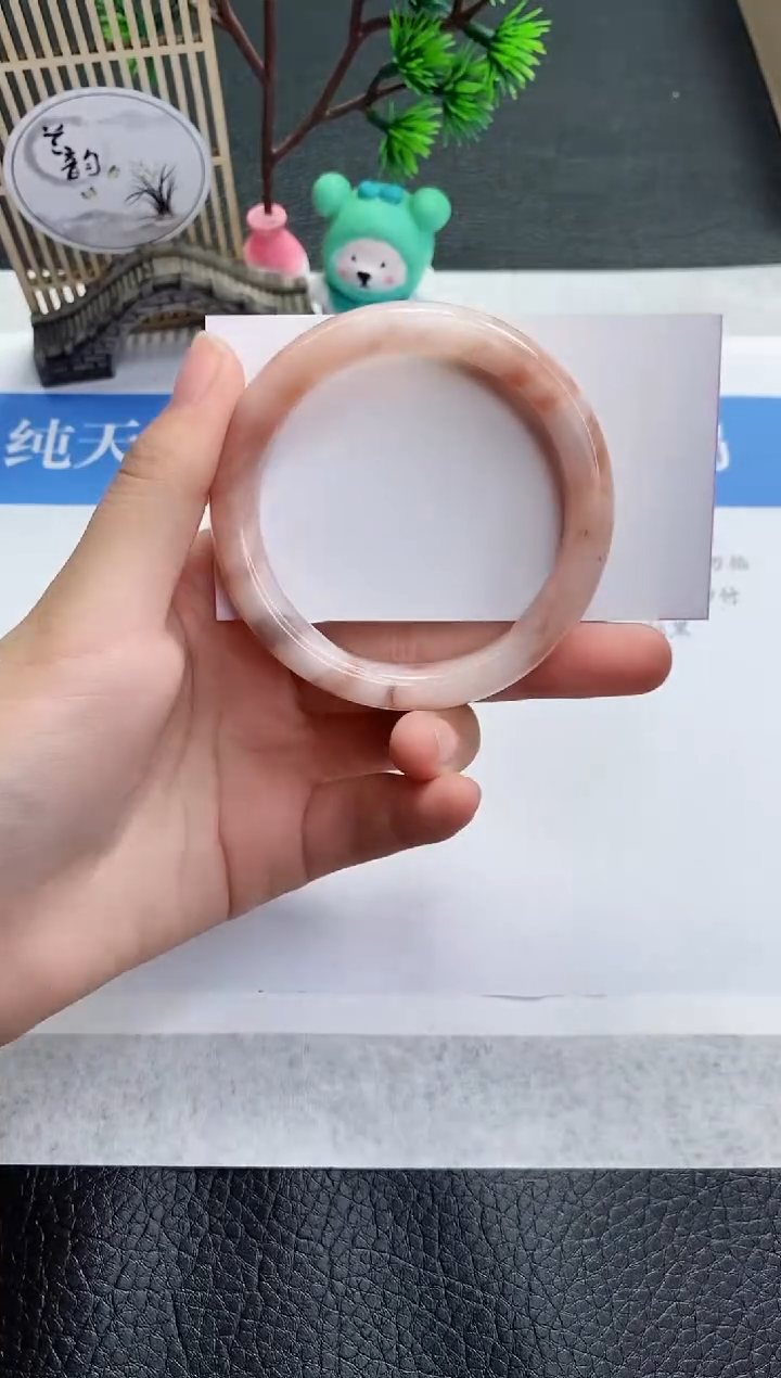 【闪购商品】石英质玉手镯未镶嵌H132-53+