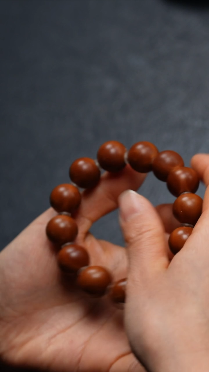 【闪购商品】橄榄核吊坠橄榄核