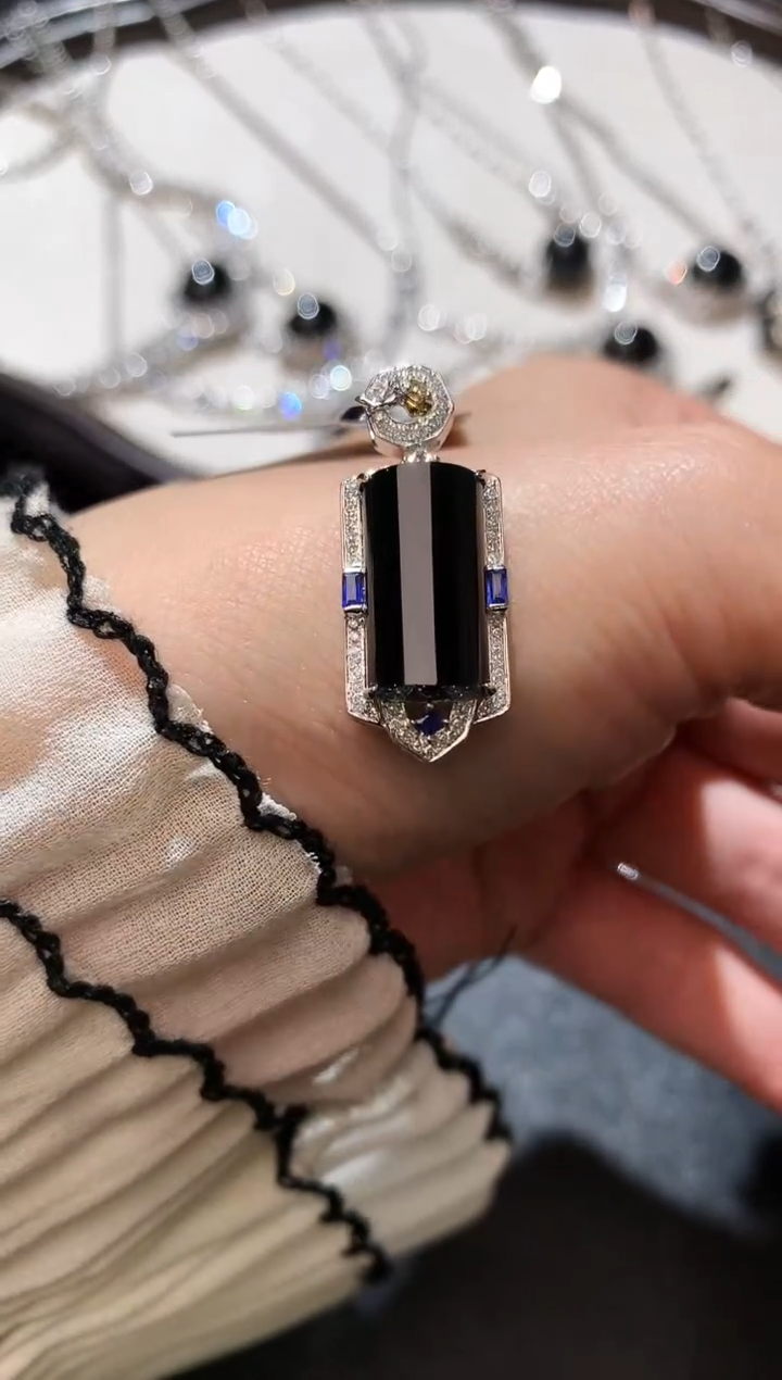 【闪购商品】翡翠吊坠(不含链)18K金镶嵌94-无事柱