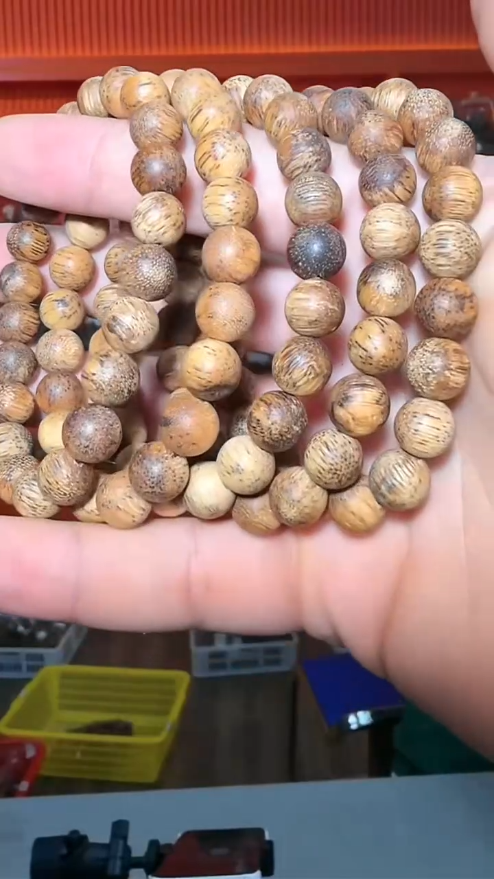 沉香手串54号柬埔寨8g0.9多样性发一