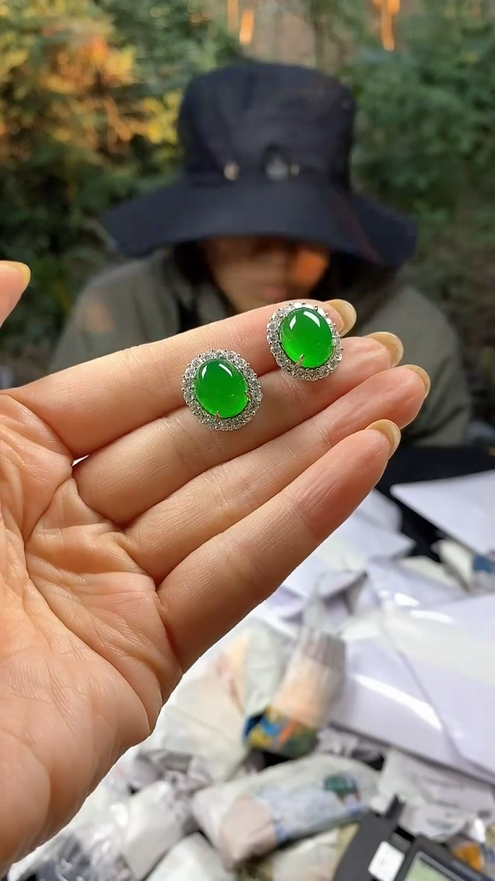 满色吊坠，所见即所得！！！