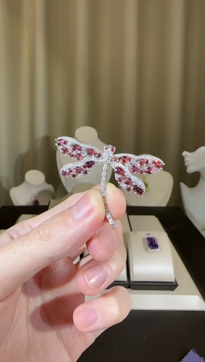 【闪购商品】石榴石颈饰银S925镶嵌胸针吊坠两用