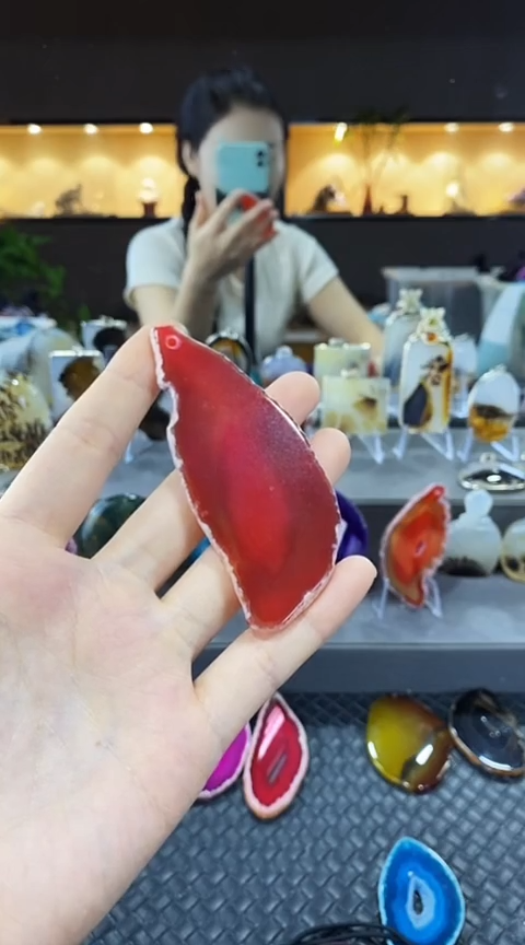 未镶嵌颈饰玛瑙/玉髓百**旺玛瑙