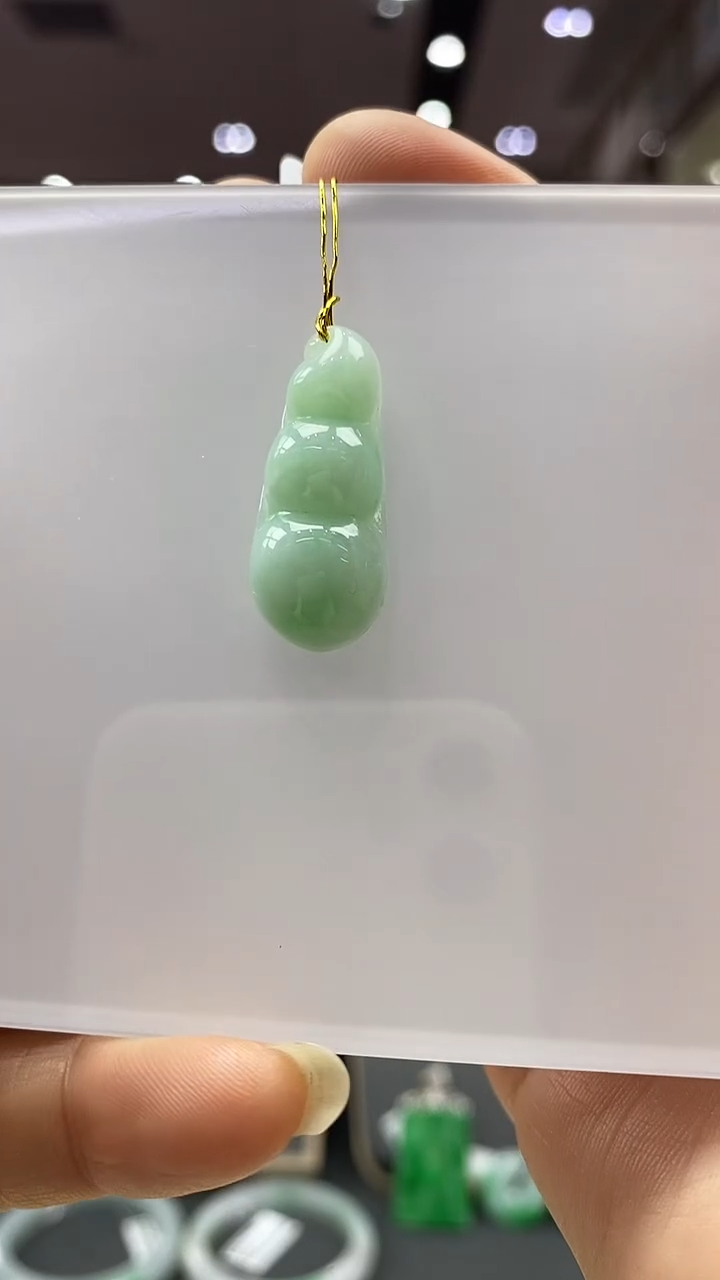 颈饰未镶嵌翡翠福豆