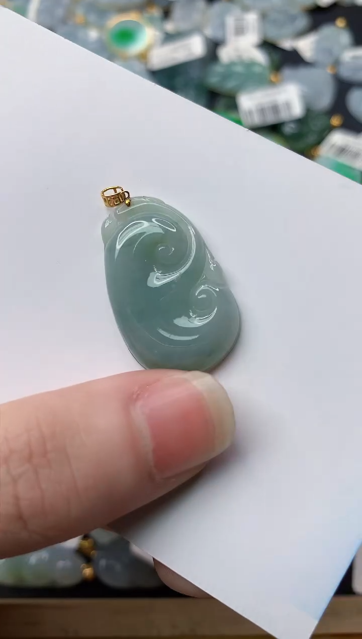 【闪购商品】翡翠颈饰18K金镶嵌66........