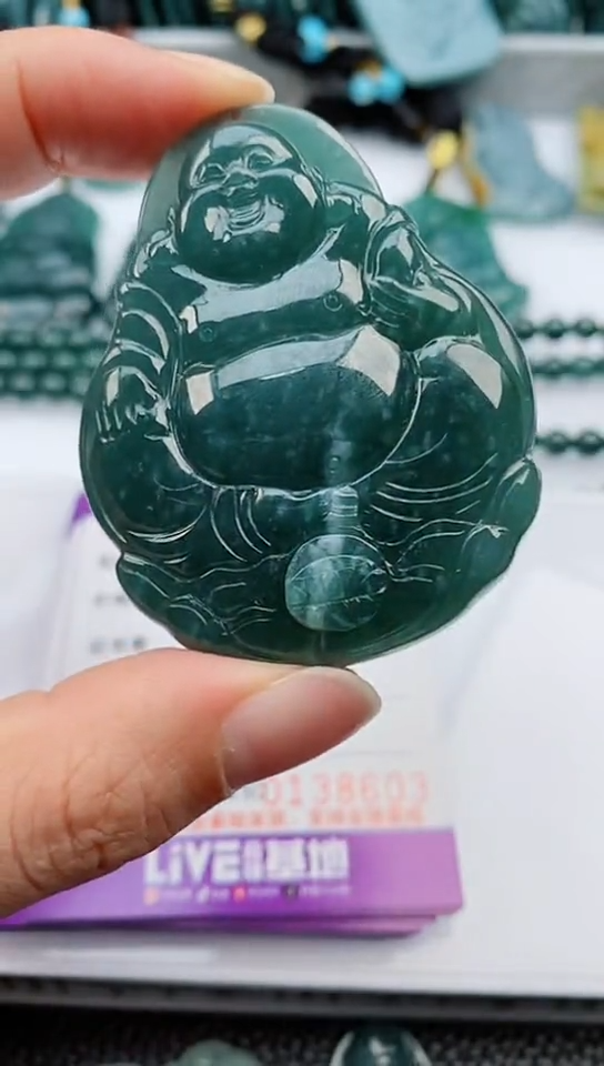 【闪购商品】翡翠颈饰未镶嵌