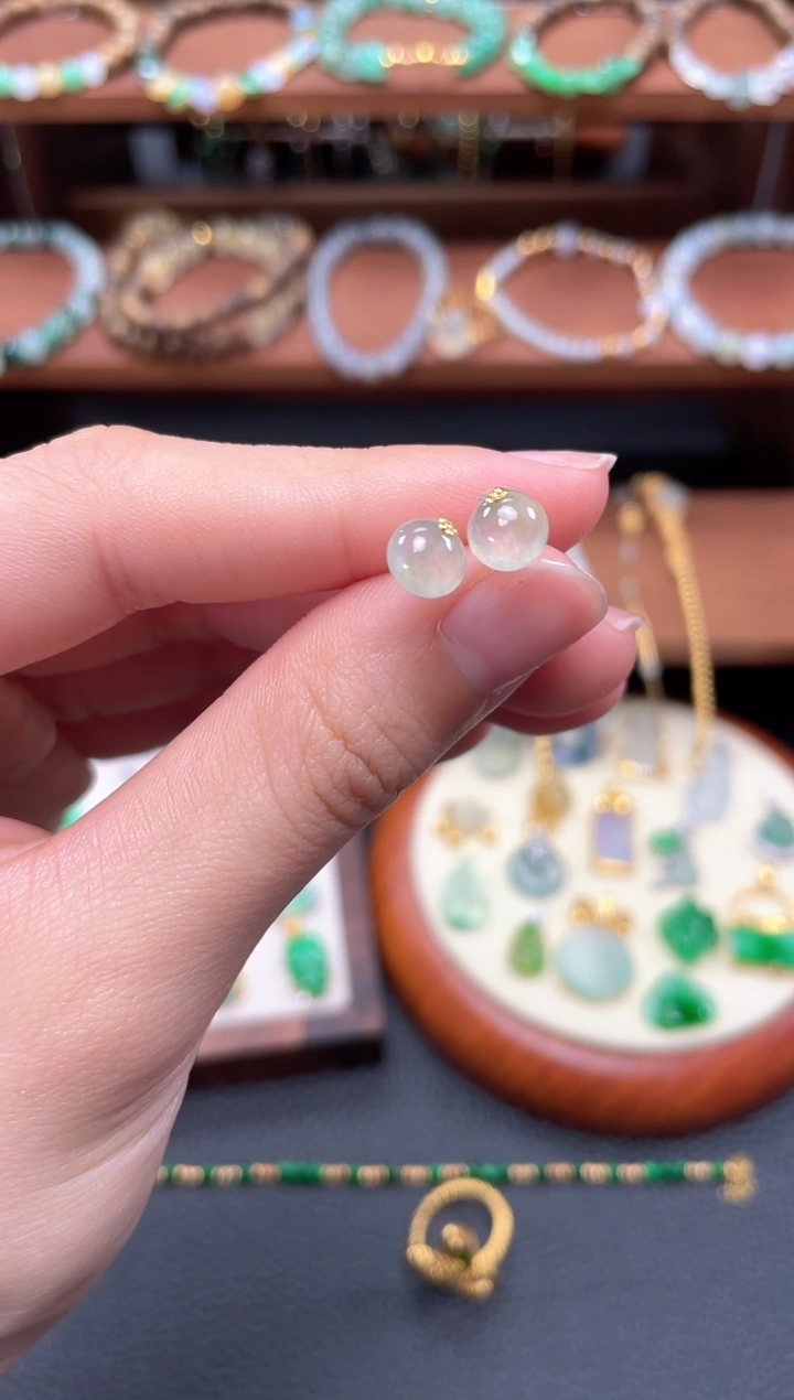 【闪购商品】翡翠耳钉18K金镶嵌2个  JK677