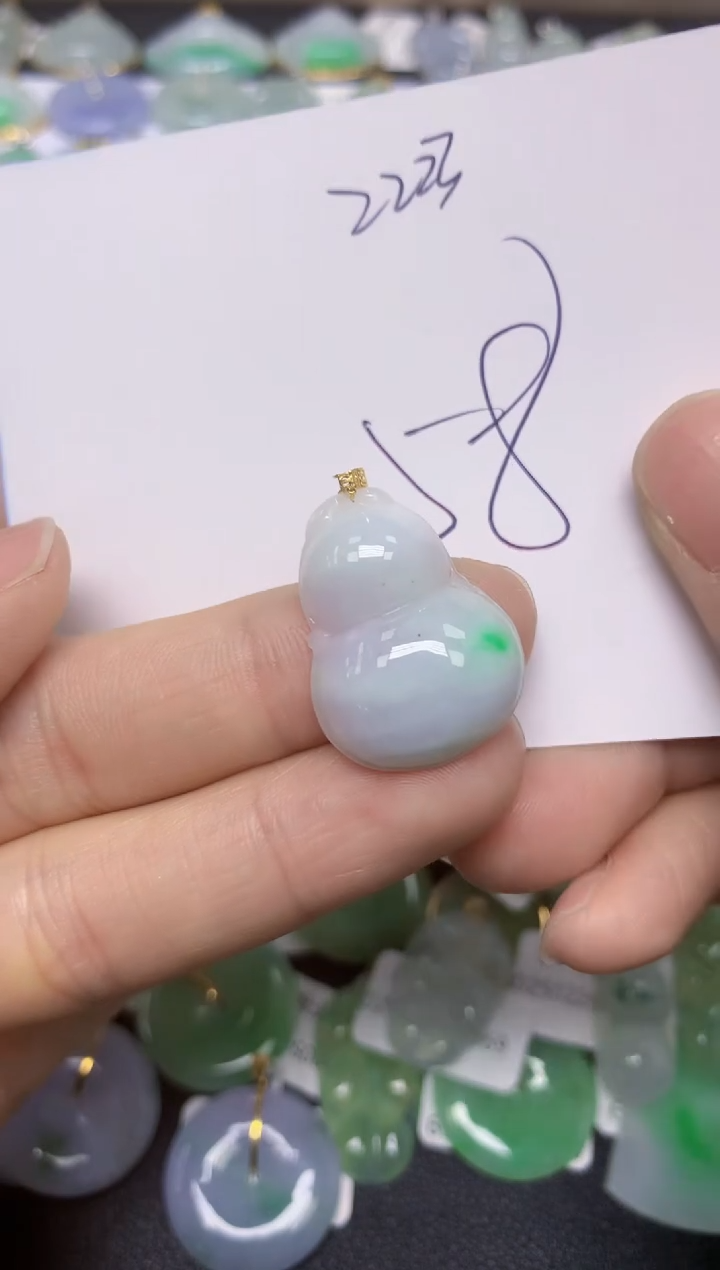 【闪购商品】翡翠18K金镶嵌挂件天然翡翠A货