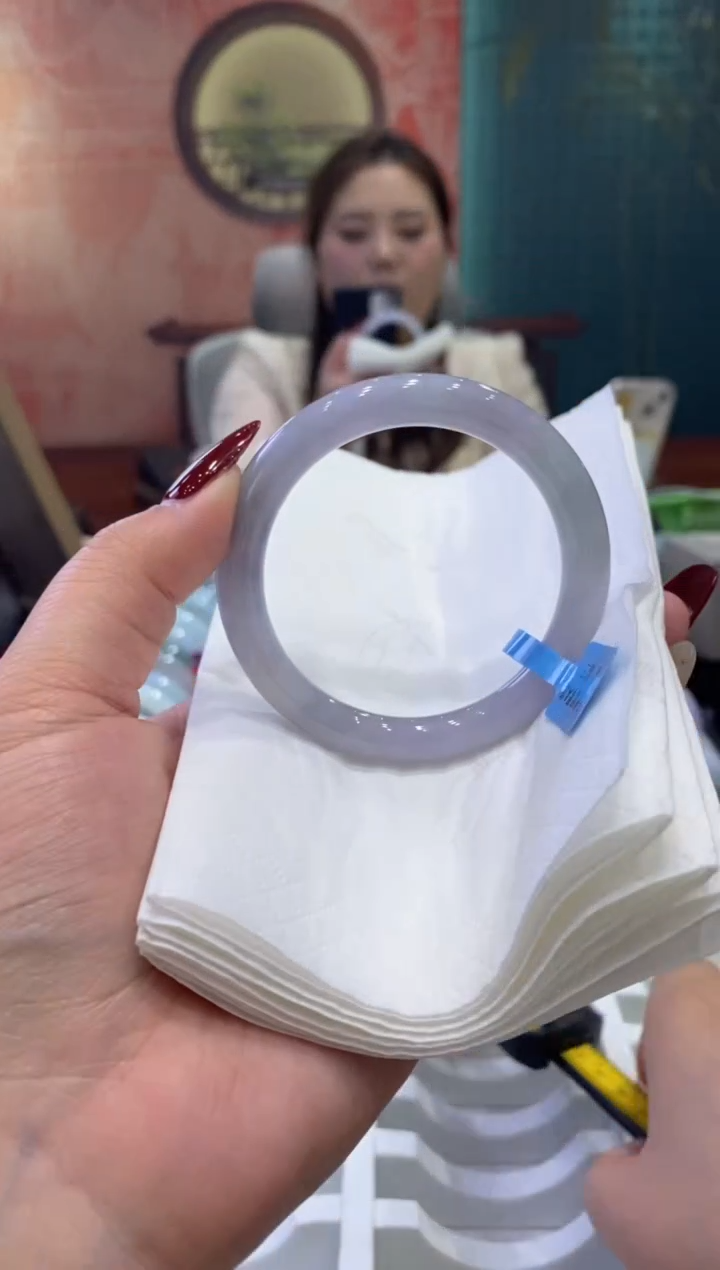 【闪购商品】翡翠手镯未镶嵌多人0015639