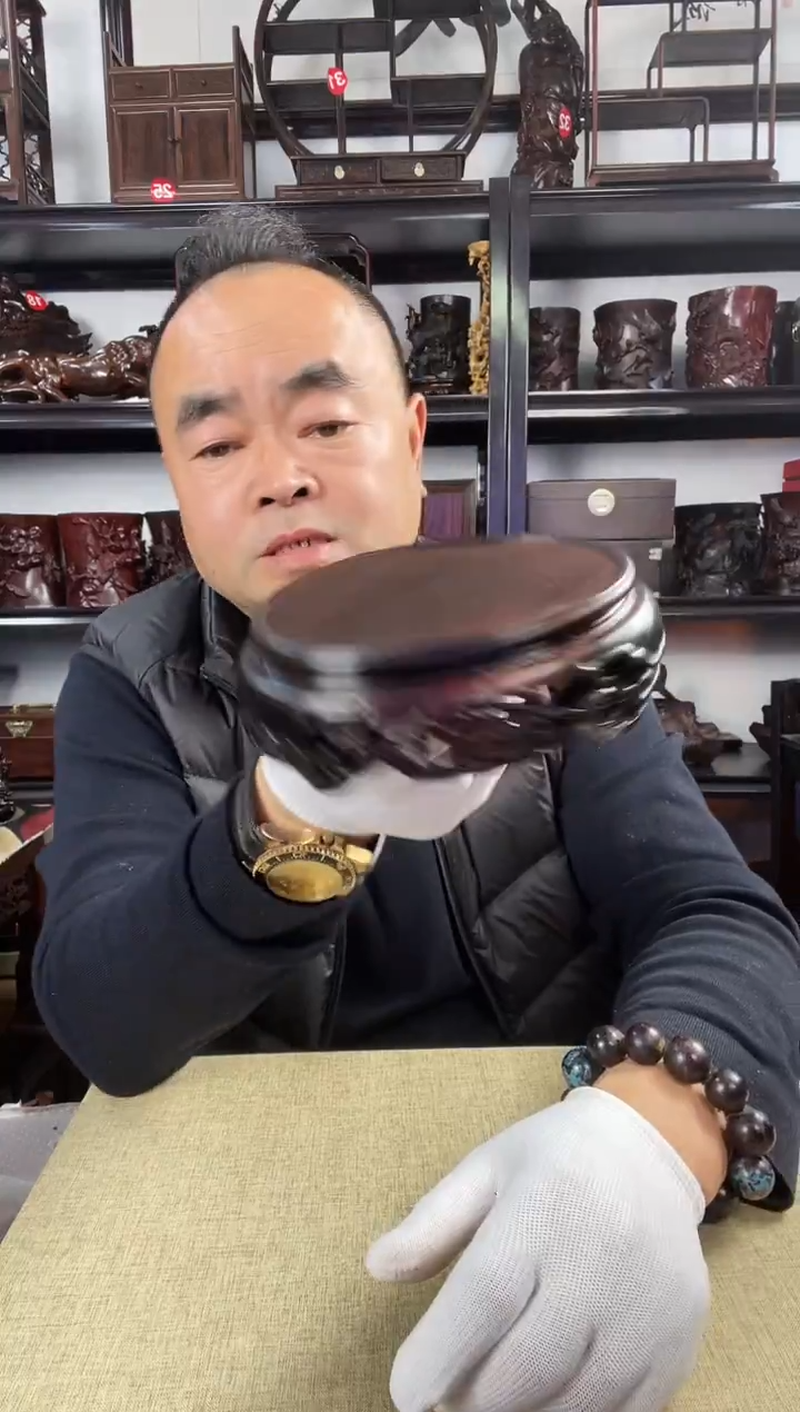 木老李红木工艺品702瑕疵