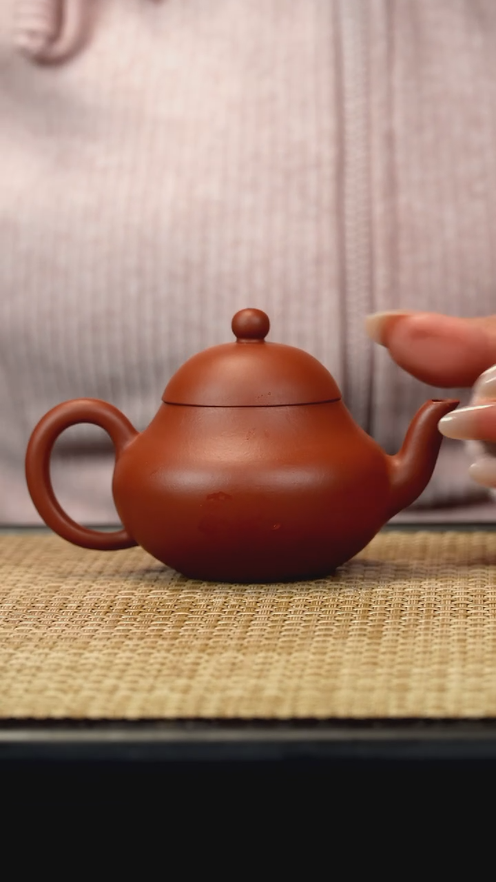【闪购商品】紫砂茶壶朱泥小梨形130c