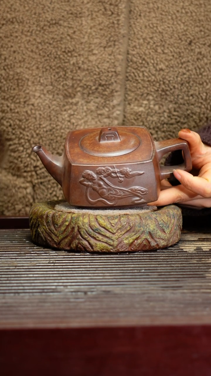 宜兴原矿紫砂壶茶壶宜兴原矿紫砂壶茶壶260C